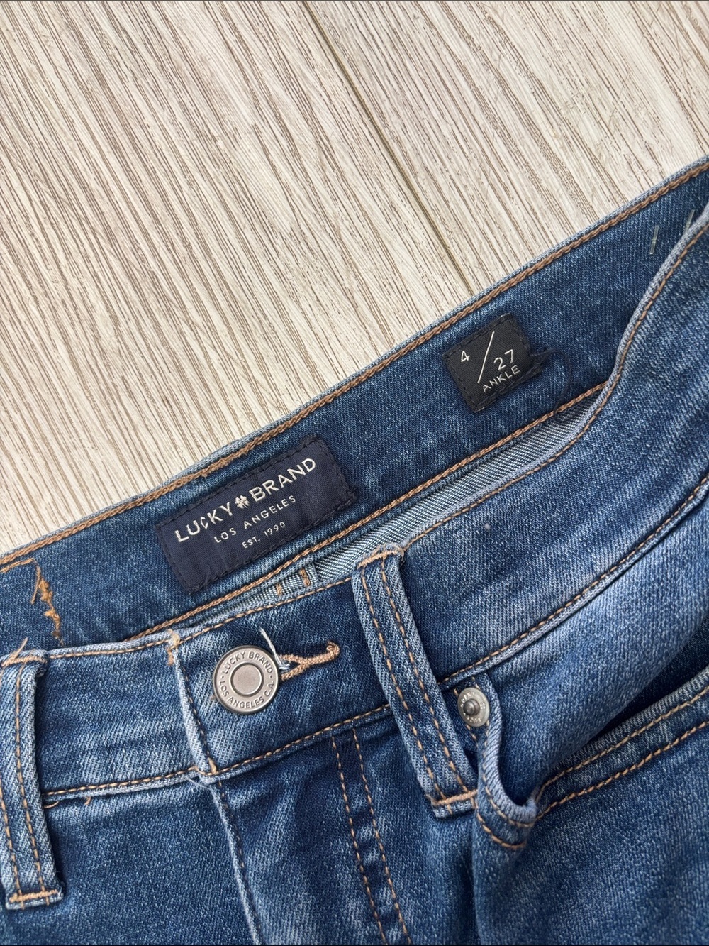 Lucky brand high rise skinny bridgette jeans sz 4 / 27 A - Picture 3 of 10